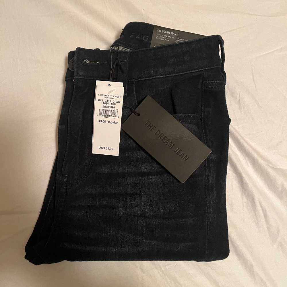 NWT American Eagle super high rise jegging (dark wash)